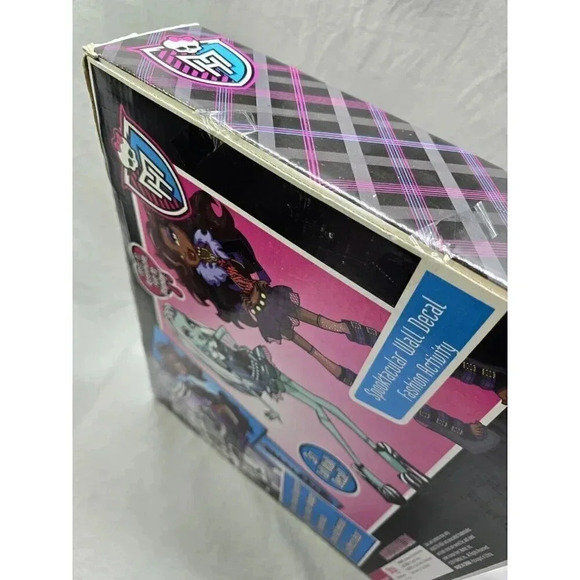 2014 Monster High Spooktacular Wall Decal-3ft Tall Clawdeen & Frankie Wall Decal - Picture 10 of 10